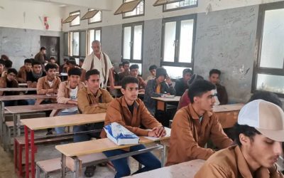انتقالي يافع رصد يدشن الامتحانات النهائية في ثانوية الرباط ومدرسة المنصورة للتعليم الاساسي .