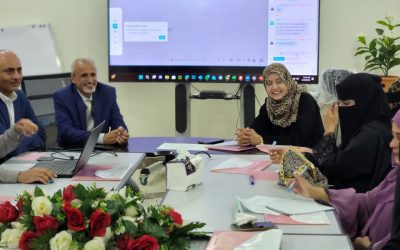 الوكيل الشبحي يفتتح الدورة التدريبية في الرصد والتقييم لمشروع التكامل بين الصحة الانجابية والصحة النفسية  IRIS لمحافظة لحج