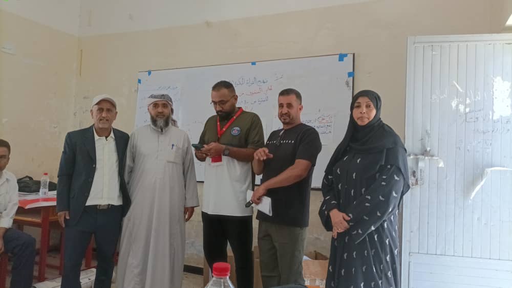 مدير تربية يهر يُدشن برنامج تدريب المهارات  القرائية لمعلمي الصفوف من (١  – ٣) بالمدارس المحورية.