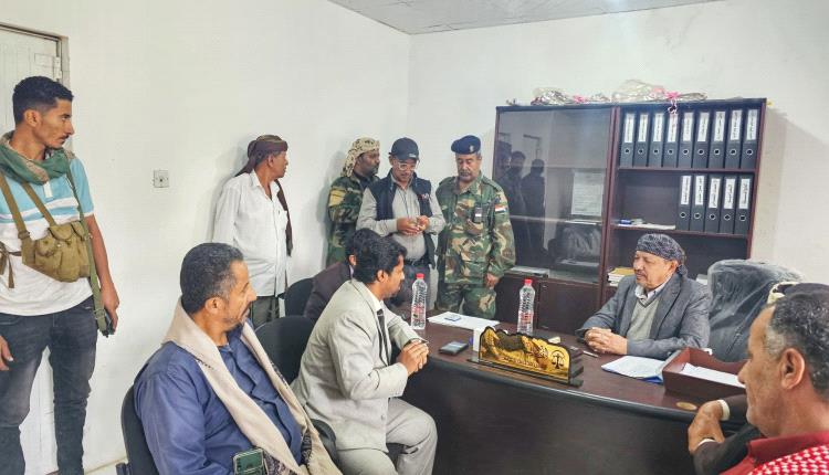 رئيس مجلس القضاء الأعلى يتفقد العمل في محكمة ونيابة لبعوس بمحافظة لحج