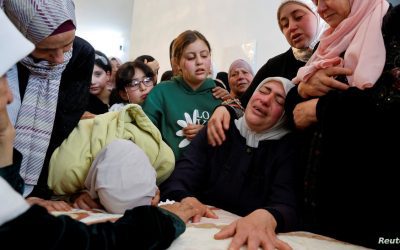 القوات الإسرائيلية تقتل فتى فلسطينيا في الضفة الغربية