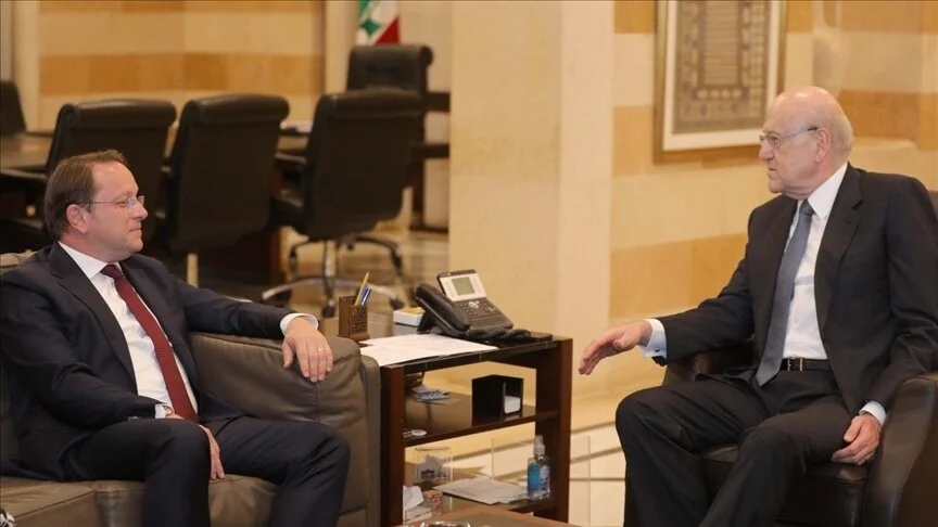 لبنان.. ميقاتي يدعو أوروبا للمساعدة بعودة نازحي سوريا لبلدهم