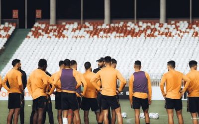 بعد أزمة القميص.. “الكاف” يحسم نتيجة مواجهة نهضة بركان واتحاد العاصمة الجزائري