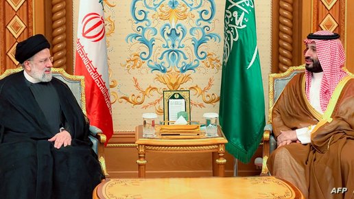 ولي العهد السعودي يتصل بمخبر بعد مقتل الرئيس الإيراني