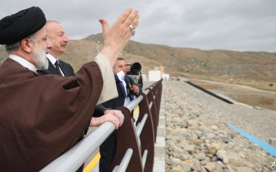ماذا يحدث حين يصبح منصب الرئيس الإيراني شاغرا؟