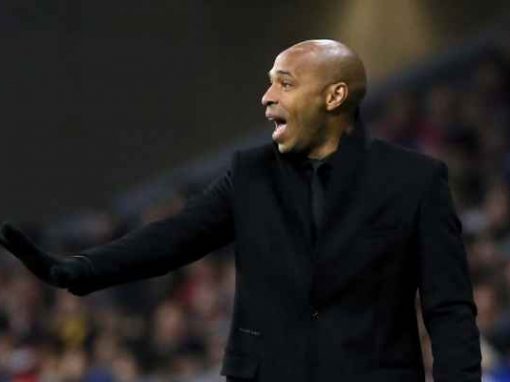 تيري هنري يثني على ذكاء دي بروين