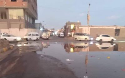 المنطقة الصناعية بالمنصورة تغرق بمياه المجاري ومناشدات للداوودي بعد فشل المطالبات