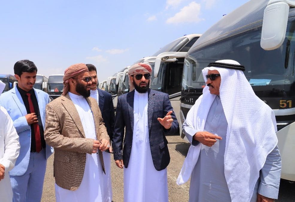 لأول مرة يجرى تشغيلها..وزير الأوقاف يتفقد أسطول باصات نقل حجاج بلادنا بين المشاعر المقدسة