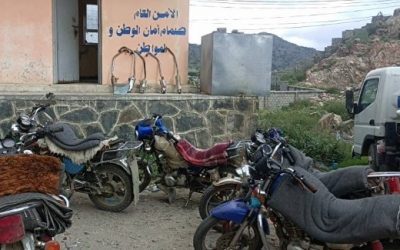 الأمن العام في يافع رصد يواصل حملة ضبط الدراجات النارية المخالفة