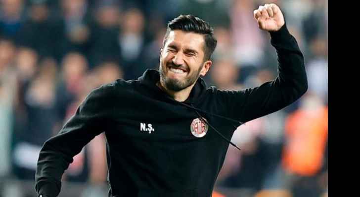 نجم ريال مدريد السابق الاقرب لتدريب بوروسيا دورتموند