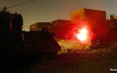 مقتل 8 عسكريين إسرائيليين بتفجير ناقلة جنود في رفح
