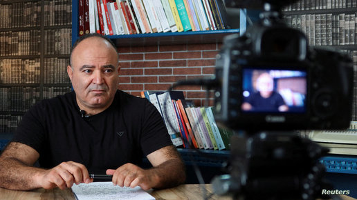 تمديد سجن الإعلامي التونسي محمد بوغلاب.. ونقابة الصحفيين تدين