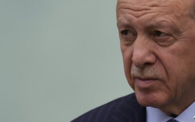 ما فعله أبطلته المحكمة”.. القضاء يلغي سلطة إردوغان على رؤساء “المركزي”