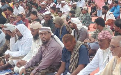 اليوسفي مدير عام خنفر يؤدي صلاة عيد الأضحى في مصلى ملعب البيتي بجعار