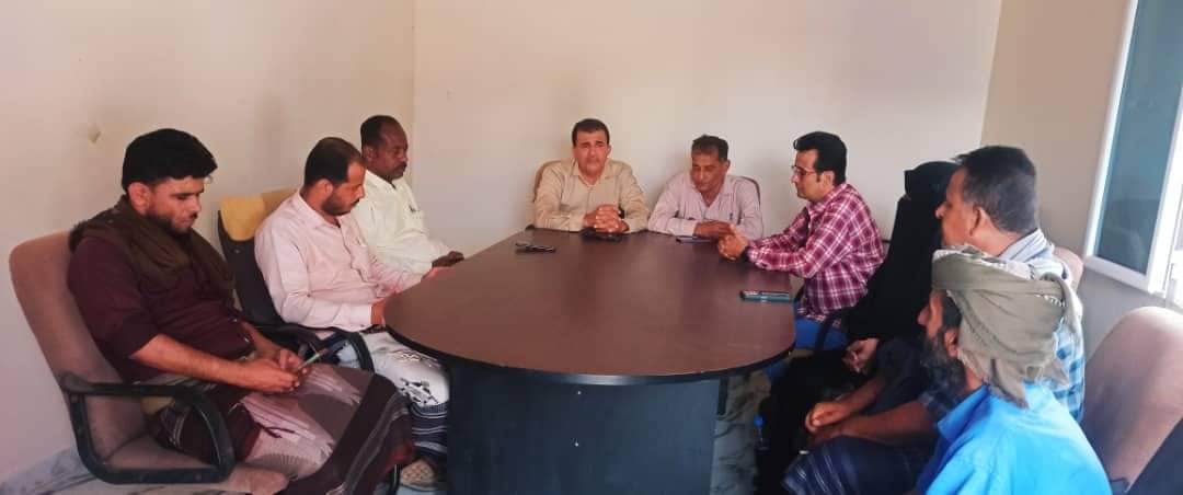 اجتماع لانتقالي أبين يحدد مهام ونزول لجان الهيكلة للهيئات التنفيذية بالمديريات