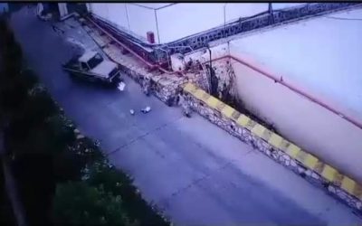 مشرف مليشيا الحوثي يدهس مواطنًا عمدًا في تعز اليمنية