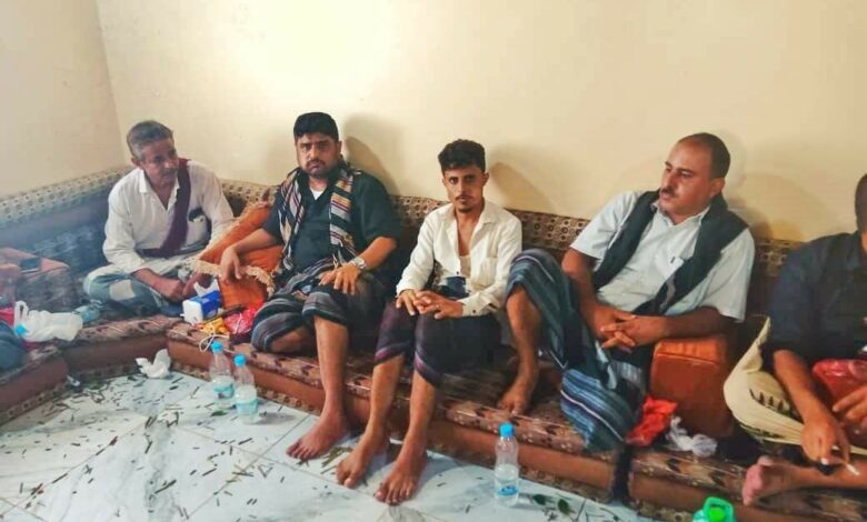 إدارة أمن أبين تنجح في اطلاق سراح مختطف منذ شهور بسبب حقوق مالية