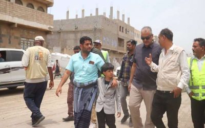 المهندس معين الماس يطلع على أعمال مشروع مدخل المحافظة في الضالع