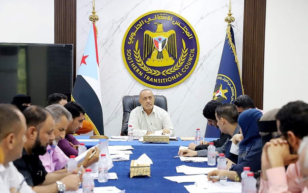 الأمانة العامة تناقش تقرير المشهد السياسي على الساحة الوطنية الجنوبية