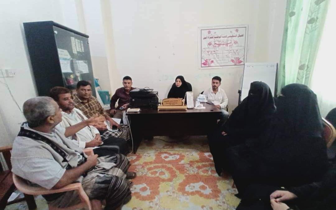 رئيسة اللجنة الوطنية للمرأة فرع ابين تلتقي بمجتمع الريان ودهل احمد بزنجبار