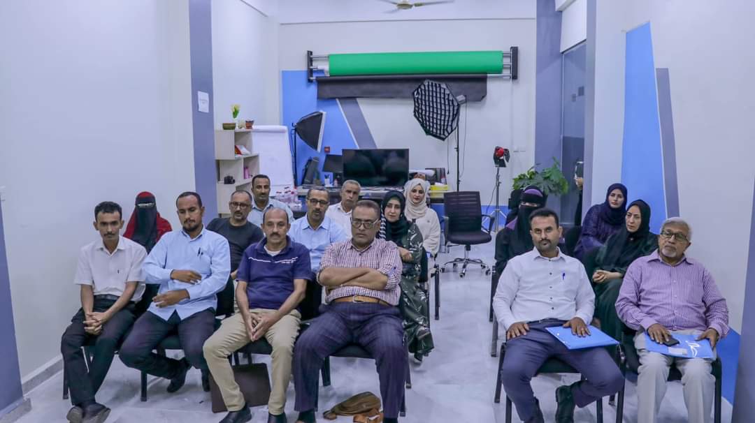 هيئة التدريب والتأهيل تختتم الدورة التدريبية  “مهارات الاتصال الفعّال وكتابة التقارير”