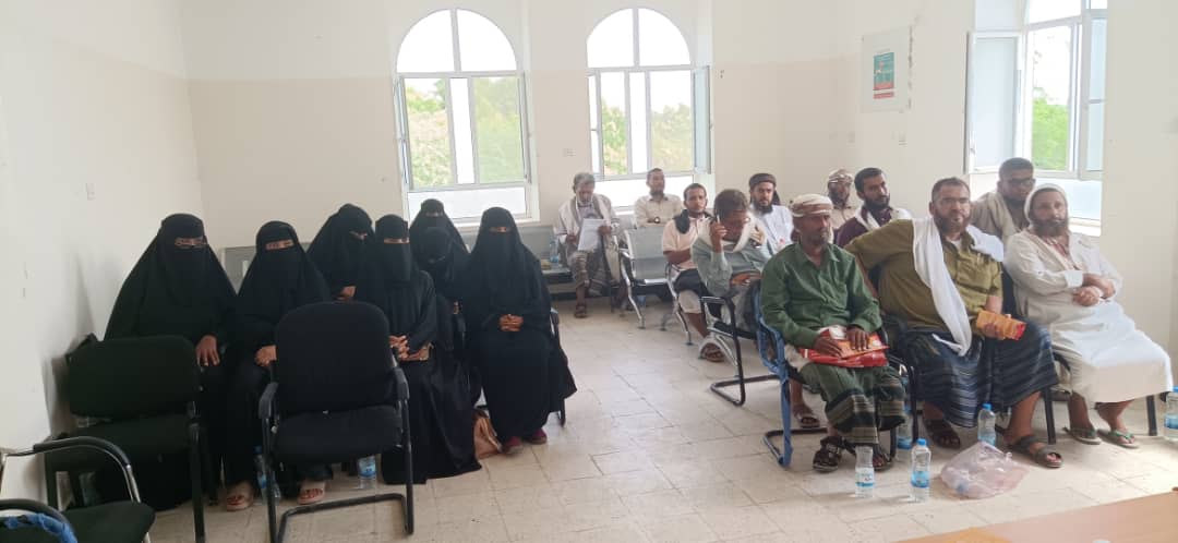مكتب الصحة العامة والسكان م/خنفر  يدشن الدورة التدريبية للخطباء والمرشدات