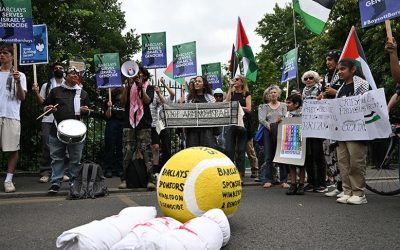 لندن.. احتجاجات متضامنة مع فلسطين على هامش بطولة “ويمبلدون”