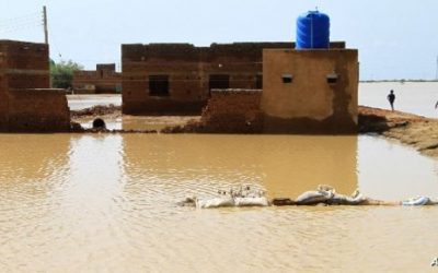 فيضانات تجرف منازل وطرق.. “كارثة إنسانية” بشمال السودان