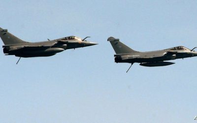 قتيلان جراء اصطدام طائرتين عسكريتين فرنسيتين