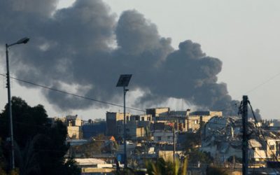 غزة.. مقتل العشرات بضربة إسرائيلية على مدرستين للنازحين
