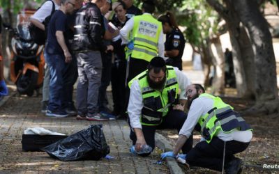 مقتل إسرائيليين اثنين في عملية طعن جنوب تل أبيب