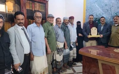 مجلس الآباء بمدرسة “الشهيد أبو اليمامة” تكرم مدير عام المنصورة “أحمد الداؤودي”