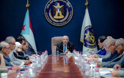هيئة الرئاسة تثمّن المواقف الوطنية لأبناء أبين وتدعو أبناء حضرموت لدعم جهود لجنة التواصل