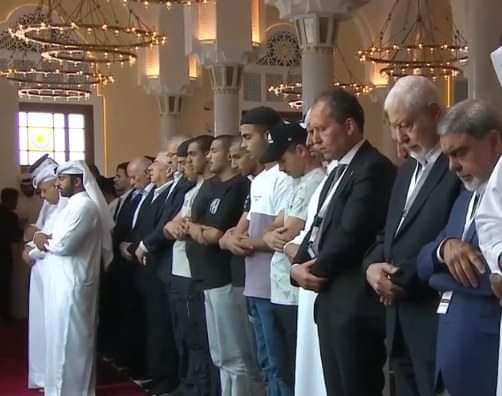 إسماعيل هنية يوارى الثرى في قطر