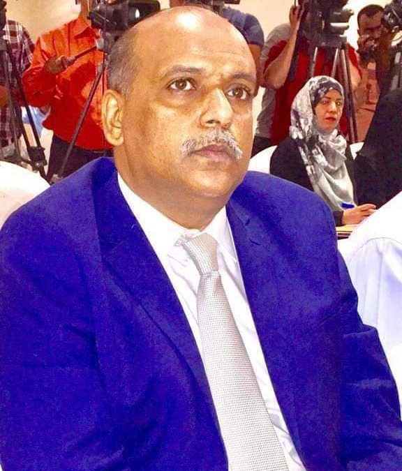 رئيس جامعة عدن يعيّن البروفيسور سعيد باخبيرة نائباً لعميد كلية الحقوق للدراسات العليا