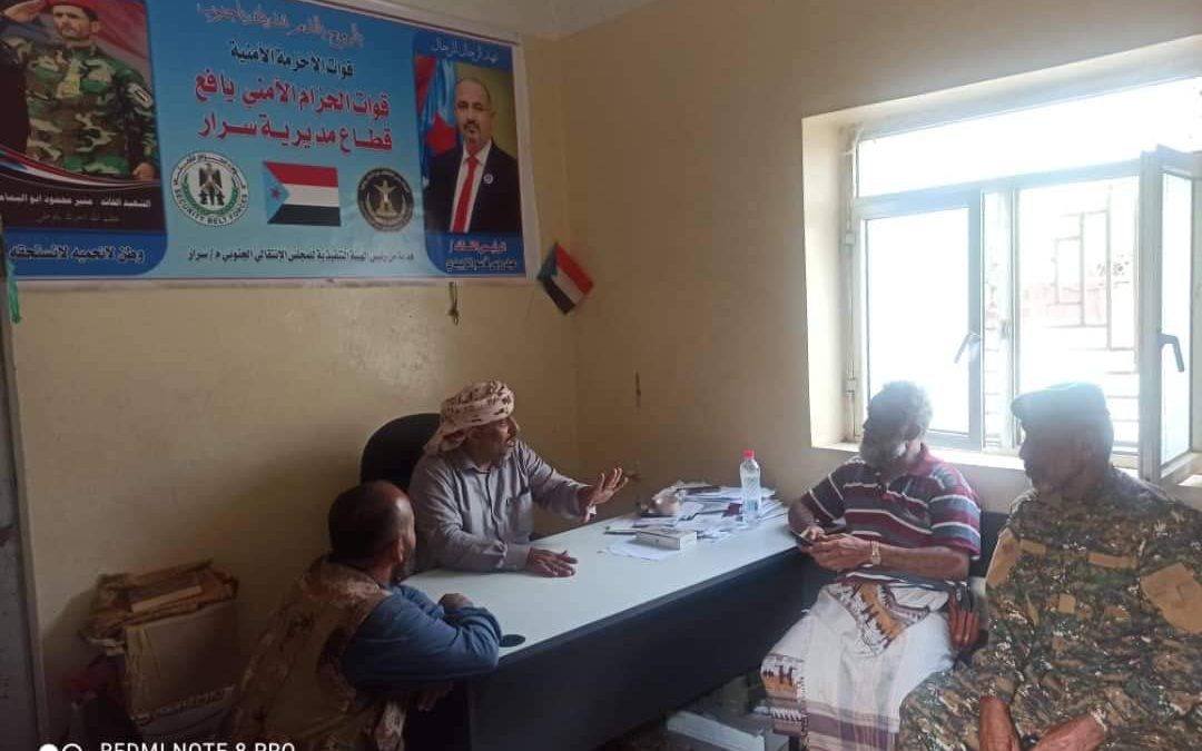 رئيس انتقالي سرار يناقش مع نائب رئيس النادي أوضاع فريق سرار الرياضي