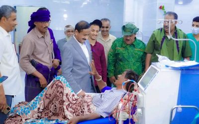 المحافظ بن الوزير، يفتتح التوسعة الجديدة لمركز غسيل الكلى بمدينة عتق.