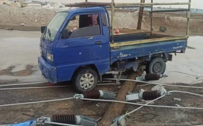 وفاة شخص وإصابة آخرين وأضرار في شبكة الكهرباء ومخيمات النزوح جراء عاصفة رعدية بمارب