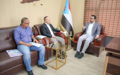 العولقي يستقبل رئيس مكتب المفوضية السامية للأمم المتحدة لشؤون اللاجئين