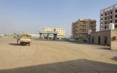 مصدر مسؤول نفطي في مأرب: لا توجد أزمة وقود ..  والازدحام سببه المحافظات المجاورة