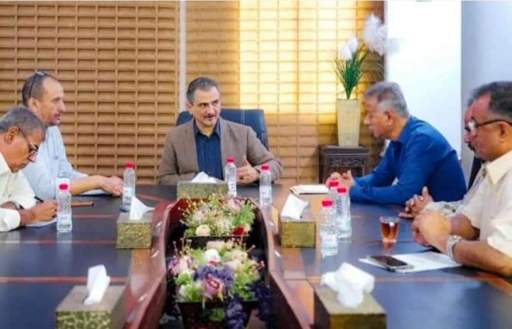 لملس يشدد على سرعة وضع حلول عاجلة لاستقرار المياه وإيجاد معالجات جذرية للتجاوزات والمخالفات