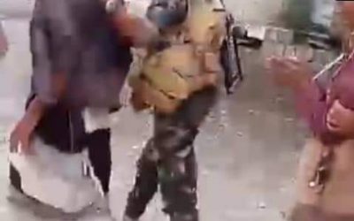 قوات أمن أبين تلقي القبض على اخطر عصابة متقطعين بمنطقة المعجلة بالمحفد