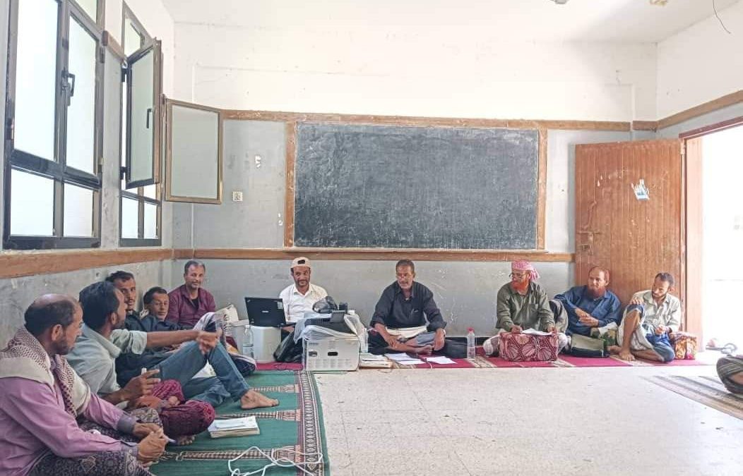 لقاء يناقش احتياجات العملية التعليمية بمدرسة الفقيد الشيخ محمد زين بدر(ذمثبة) بسرار