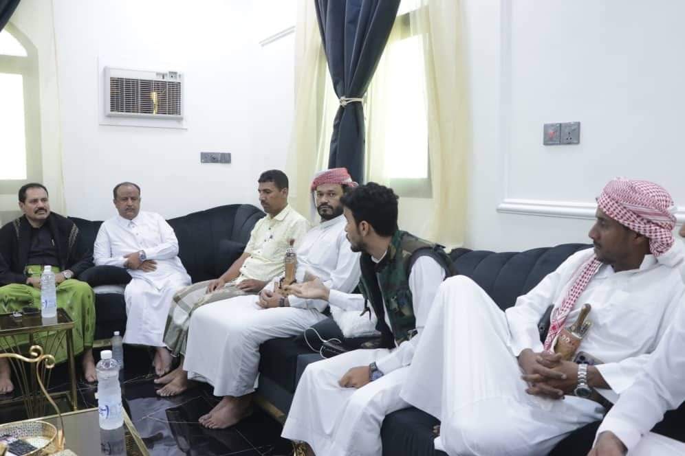 خلال لقاء لجنة التواصل بحضرموت بتجمع أبناء قبائل آل كثير : إذا لم تنتزع حضرموت حقوقها في ظل هذه الظروف فلن تنتزعها بعدها