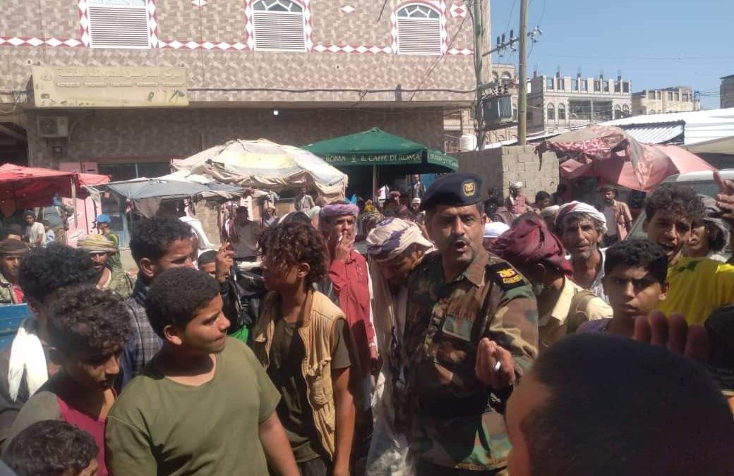 حملة أمنية مشتركة لتنظيم السوق في مديرية لودر