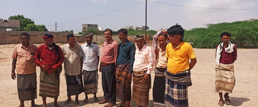 نائب رئيس انتقالي أبين يطلع على حيثيات الانفجار الصوتي بمدرسة سعد بزنجبار ويوجه بإزالة اشجار السيسبان من أمام مبنى المدرسة