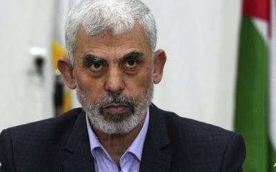هآرتس: وثيقة من كمبيوتر السنوار تكشف استراتيجيته بخصوص الرهائن والحرب