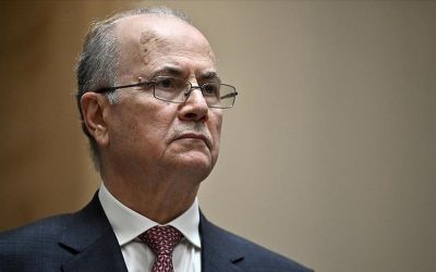 رئيس وزراء فلسطين يبحث مع وزير خارجية السعودية مستجدات الضفة وغزة