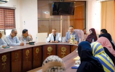 لملس يلتقي مكتب التربية والتعليم ويوجّه بصرف راتب شهرين للمعلمين المتعاقدين