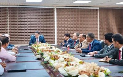 رئيس الوزراء : ما حصل من إنهيار للعملة خلال اليومين الماضيين ليس عفويا ويؤشر لمخطط مرسوم